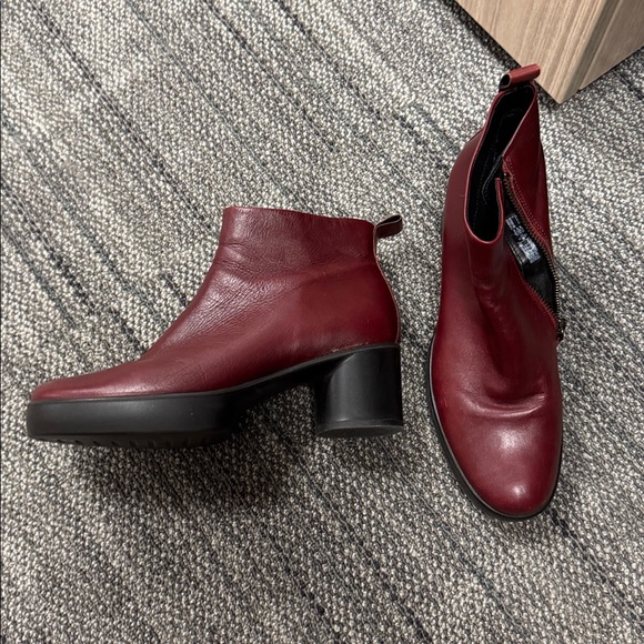Ecco Shoes - Ecco Womens Shape Sculpted Motion 35 Platform Leather Boots US 9/9.5 EU 40 Red